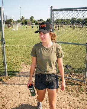 GEGE Genius Generation Trucker-Cap