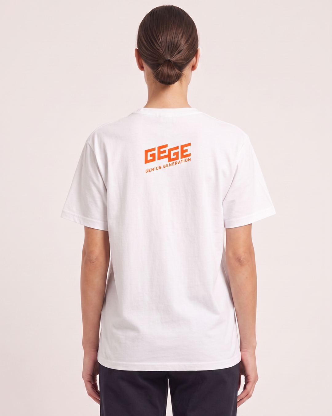 GEGE Behind Every Goal No. 7 T-Shirt Weiß