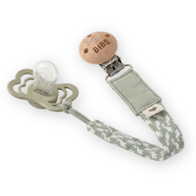 Nickel-free metal clip